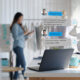 Customer communicating with ai integrated customer service