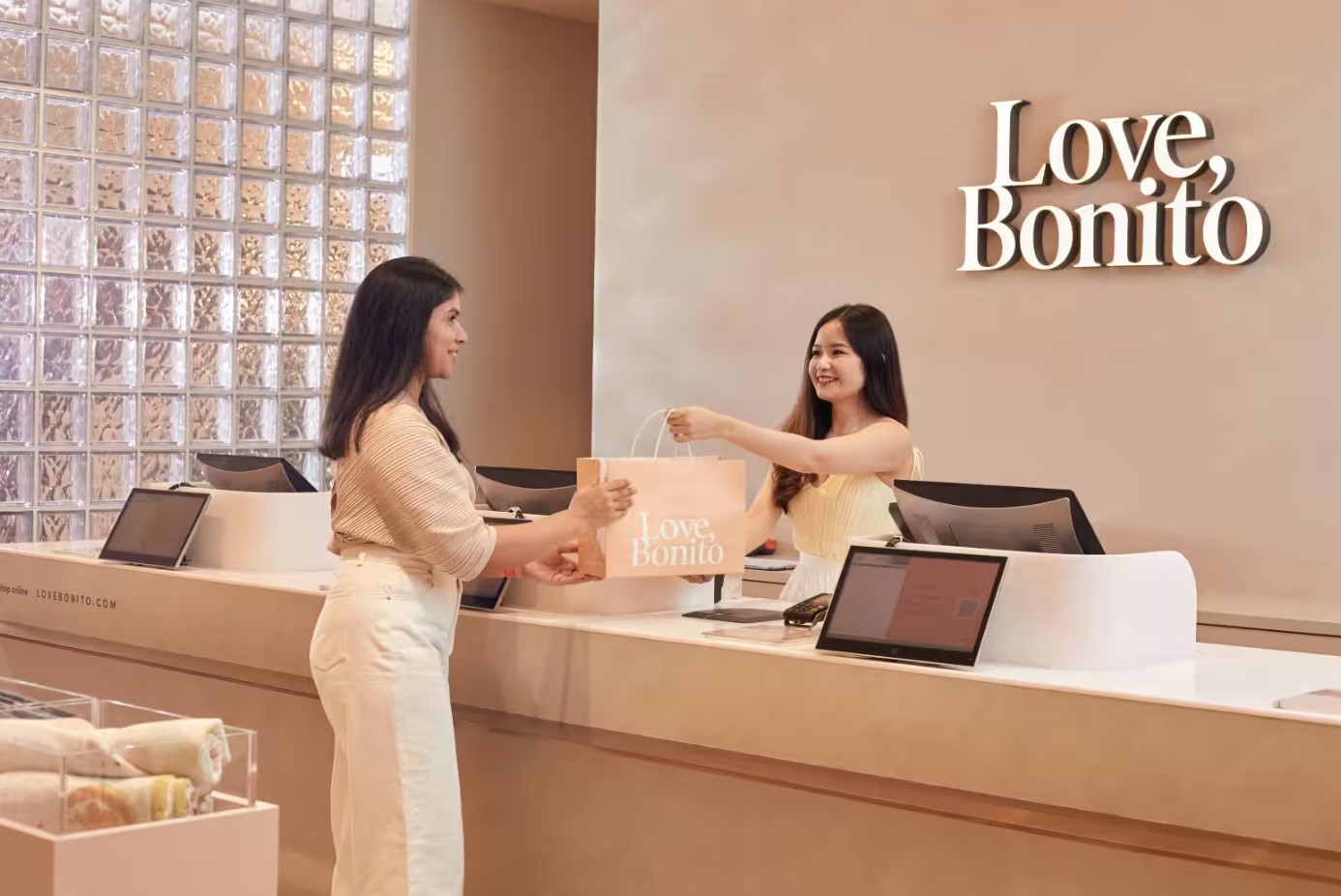 Love Bonito